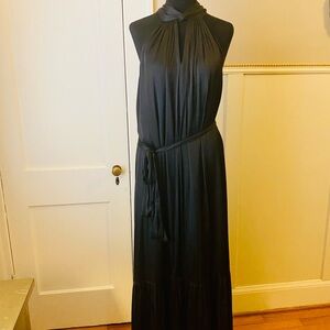 Elegant Black Halter Maxi Dress